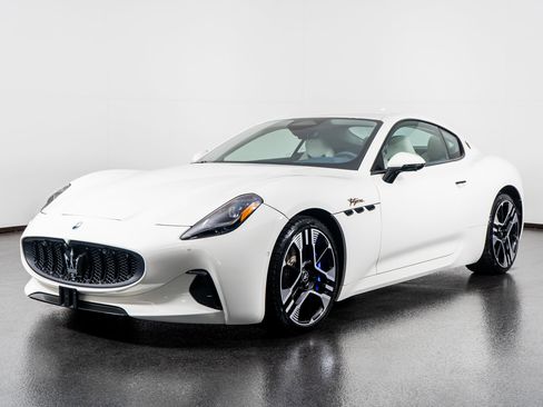 Used 2024 Maserati GranTurismo Folgore image 21
