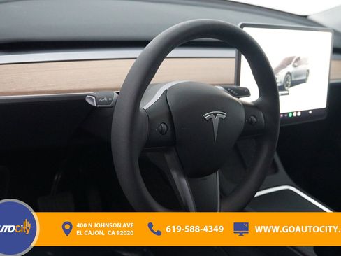Used 2023 Tesla Model Y Long Range AWD/4WD image 20