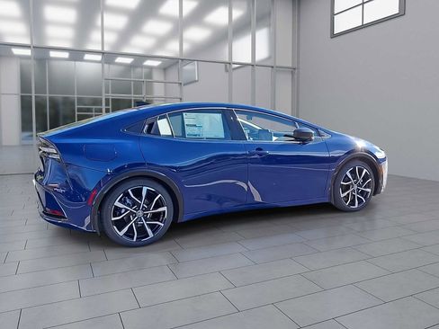 New 2026 Toyota Prius Plug-In Hybrid image 7