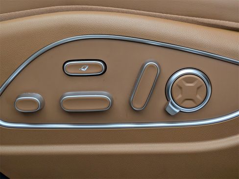 Used 2026 Hyundai Palisade Calligraphy image 22