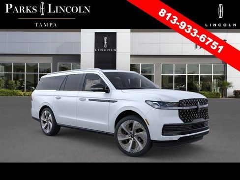 New 2026 Lincoln Navigator L Black Label AWD/4WD image 7