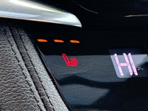 Used 2020 Cadillac XT6 Sport image 36