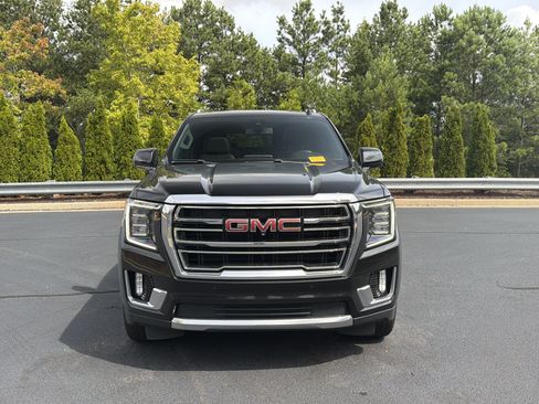 Used 2021 GMC Yukon XL SLT w/ SLT Premium Package AWD/4WD image 11