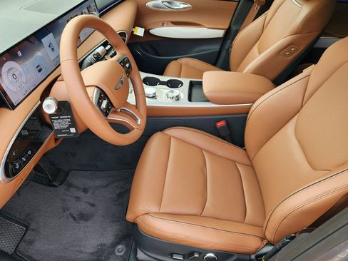 New 2026 Genesis GV70 2.5T Advanced image 8