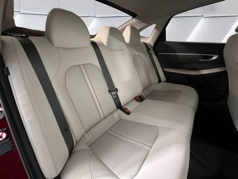 Used 2023 Hyundai Sonata SE w/ Cargo Package image 16