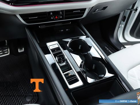 Used 2025 Volkswagen Atlas Cross Sport SEL Premium R-Line AWD/4WD image 24