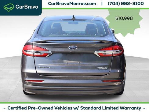 Used 2019 Ford Fusion Titanium FWD image 5