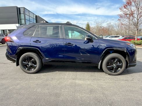 Used 2020 Toyota RAV4 XSE image 5