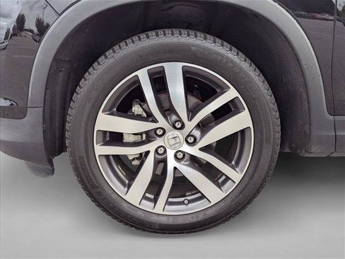 Used 2016 Honda Pilot Touring image 9