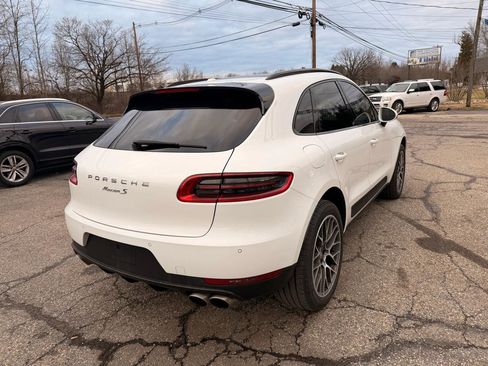 Used 2016 Porsche Macan S w/ Premium Package Plus image 7