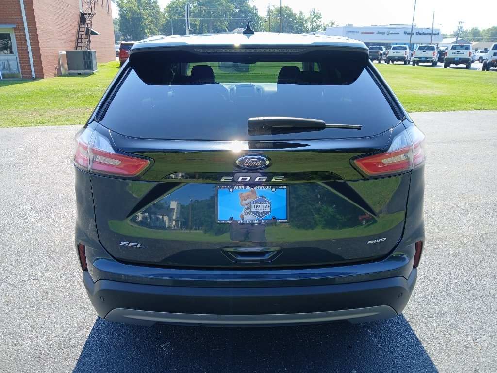 Used 2024 Ford Edge SEL AWD/4WD image 5