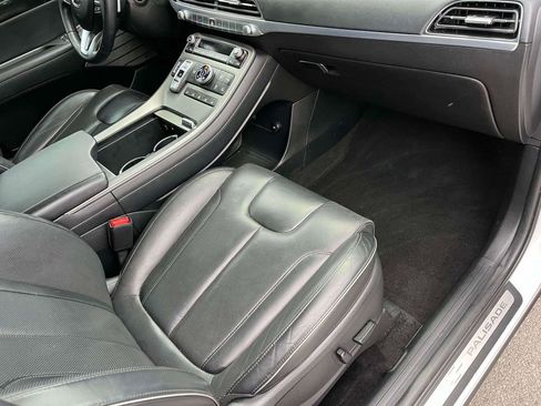 Used 2022 Hyundai Palisade Limited image 13
