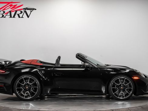 Used 2021 Porsche 911 Turbo S image 6