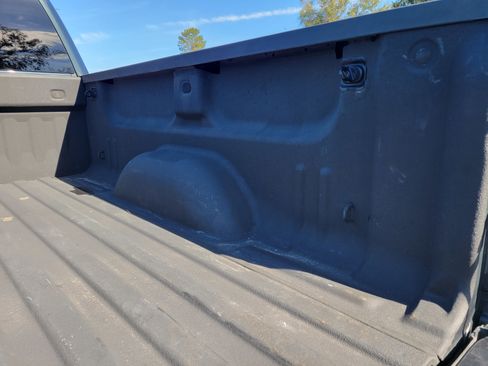 Certified 2018 GMC Sierra 1500 4WD Double Cab 143.5 w/ Elevation Edition image 9