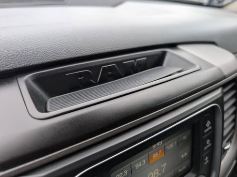 Used 2017 RAM 2500 Tradesman w/ Popular Equipment Group image 17