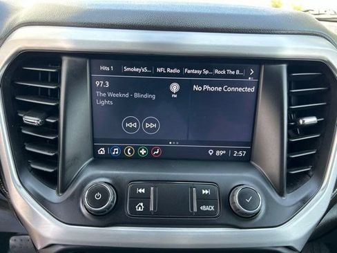 Used 2023 GMC Acadia SLE w/ Driver Convenience Package FWD image 24