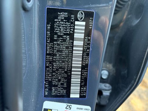 Used 2025 Toyota Camry SE FWD image 29