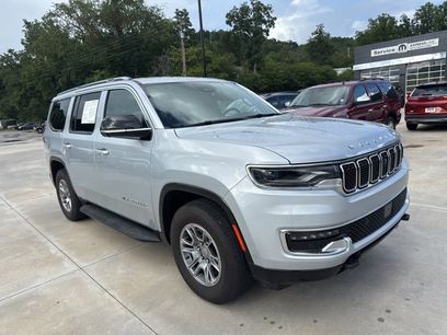 Used 2024 Jeep Wagoneer 4WD w/ Convenience Group I