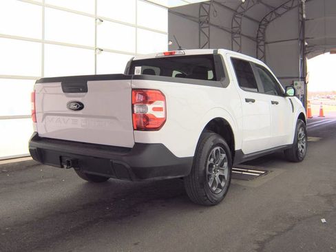 Used 2025 Ford Maverick XLT image 6