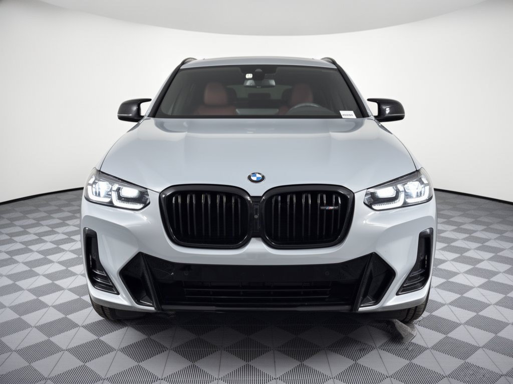 Certified 2025 BMW X4 M40i w/ Premium Package AWD/4WD image 6