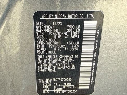 Used 2024 Nissan Armada SL image 17