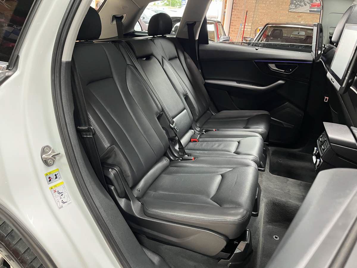 Used 2018 Audi Q7 3.0T Prestige w/ Prestige Package AWD/4WD image 27