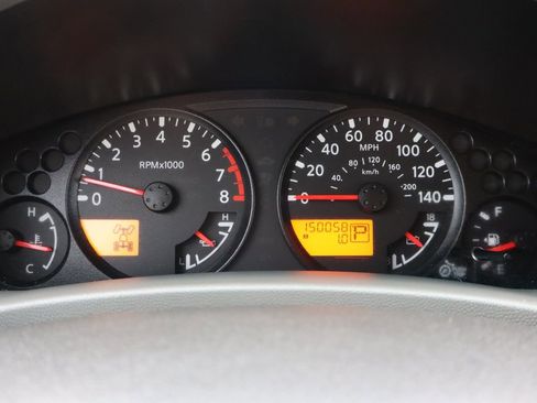 Used 2012 Nissan Xterra S image 31