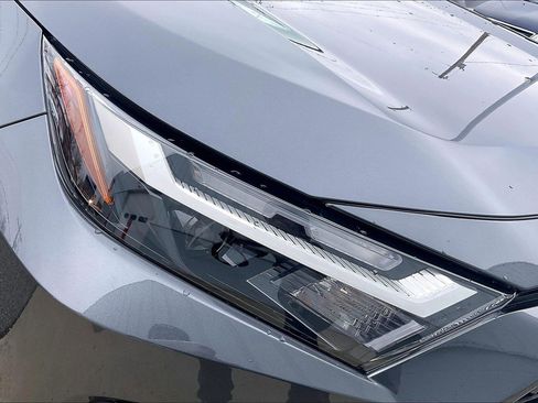 Used 2024 Toyota RAV4 XLE image 33