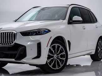 Used 2024 BMW X5 xDrive40i w/ M Sport Package video 2