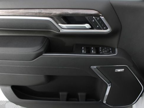 New 2026 Chevrolet Silverado 2500 LTZ w/ LTZ Plus Package AWD/4WD image 16