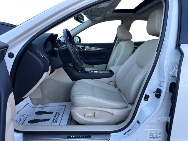 Used 2015 INFINITI Q50 Premium w/ Navigation Package AWD/4WD image 10