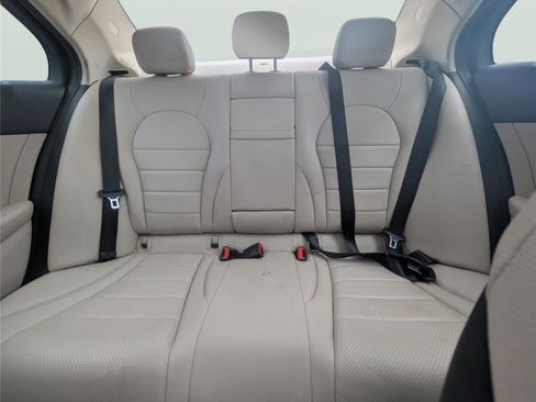 Used 2017 Mercedes-Benz C 300 4MATIC Sedan image 25
