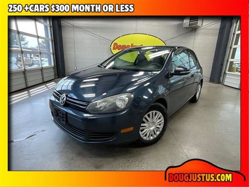 Used 2012 Volkswagen Golf 2-Door image 1