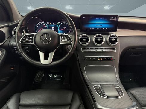 Used 2022 Mercedes-Benz GLC 300 image 30