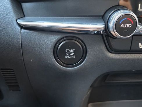 Used 2025 MAZDA CX-30 AWD 2.5 S w/ Premium Package image 21