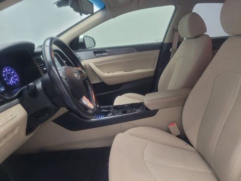 Used 2019 Hyundai Sonata SEL w/ Tech Package 02 image 17