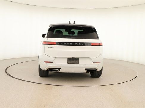 Used 2024 Land Rover Range Rover Sport Autobiography image 4