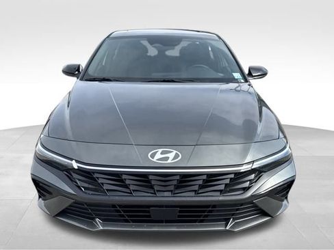 New 2026 Hyundai Elantra SEL Sport Premium FWD image 8