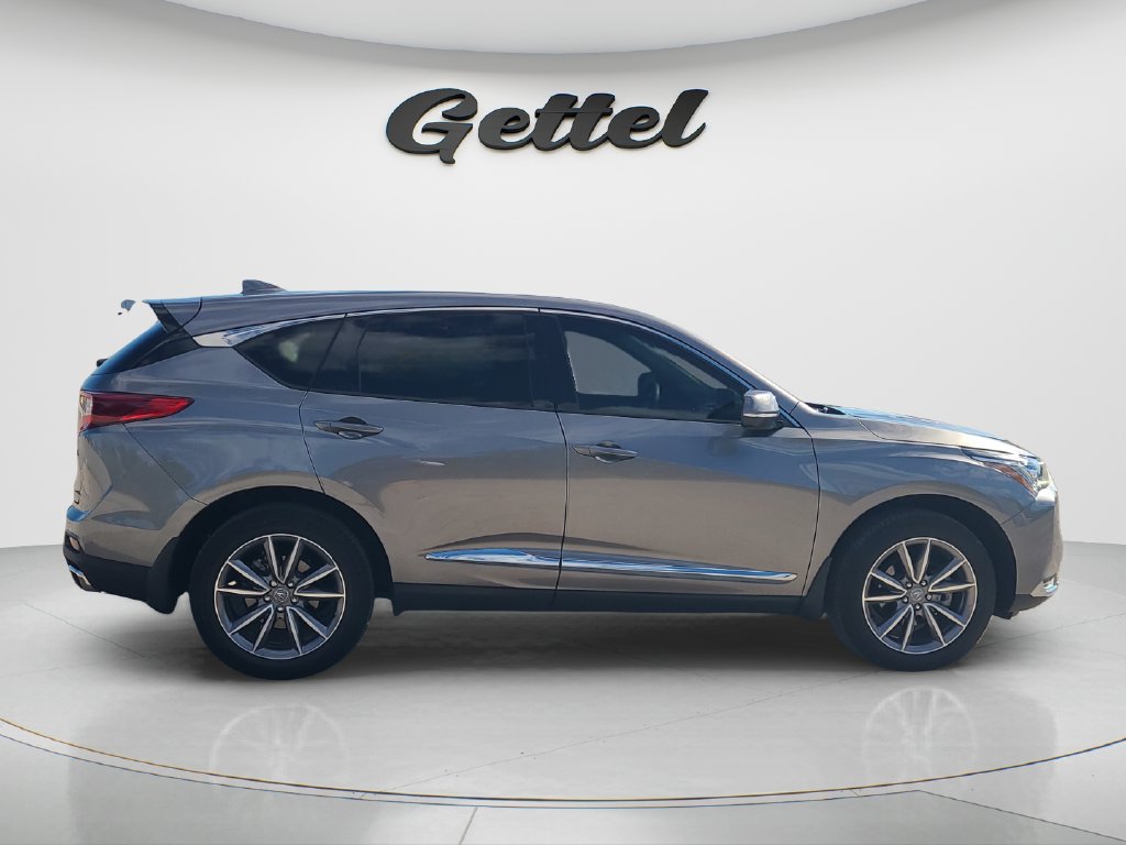 Used 2023 Acura RDX w/ Technology Package FWD image 4