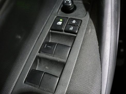 Used 2021 Toyota Corolla LE w/ Carpet Mat Package (TMS) image 13