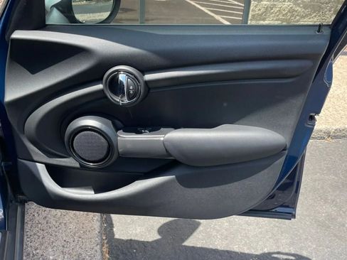 Used 2015 MINI Cooper 4-Door Hardtop image 33