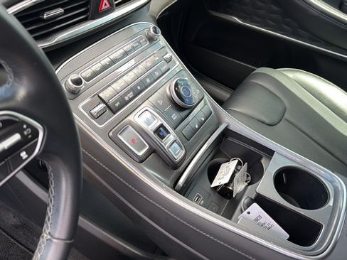 Used 2023 Hyundai Santa Fe SEL Premium AWD/4WD image 14