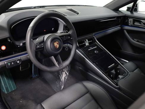 New 2026 Porsche Panamera RWD image 5