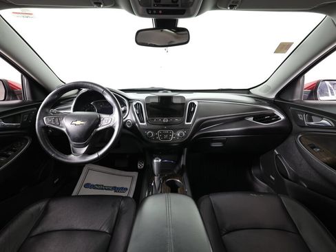 Used 2016 Chevrolet Malibu Premier FWD image 27