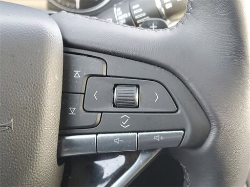 Certified 2024 Cadillac XT6 Premium Luxury w/ LPO, Floor Liner Package image 25