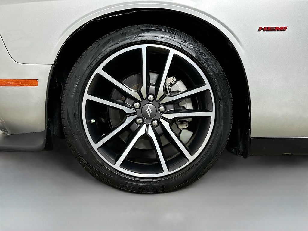 Used 2022 Dodge Challenger R/T w/ Plus Package RWD image 37