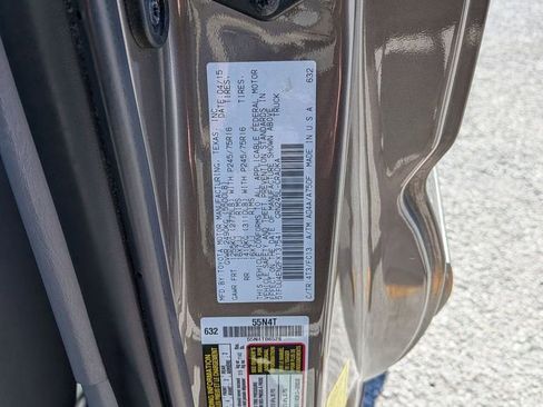 Used 2015 Toyota Tacoma 4x4 Access Cab V6 w/ SR5 Package image 23