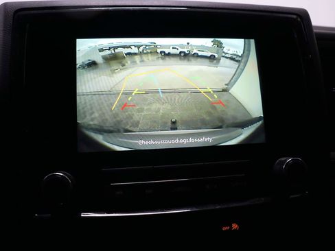 Used 2024 Nissan Frontier SV w/ SV Convenience Package image 12