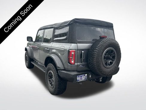 Used 2022 Ford Bronco Outer Banks w/ Sasquatch Package AWD/4WD image 8