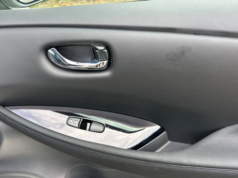 Certified 2023 Nissan Leaf SV Plus image 20